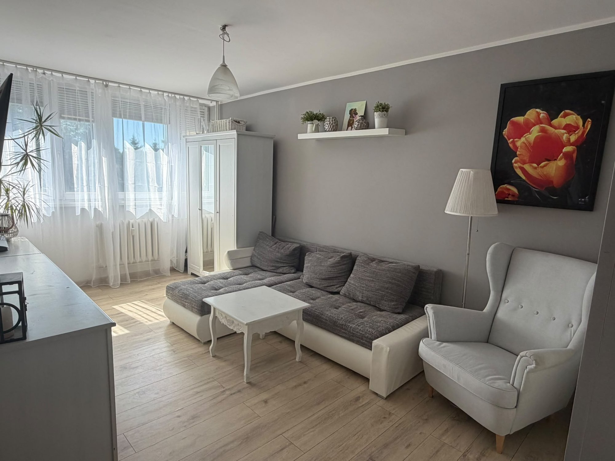 Atrakcyjne 2 pokojowe mieszkanie w bloku,  Jelenia Góra